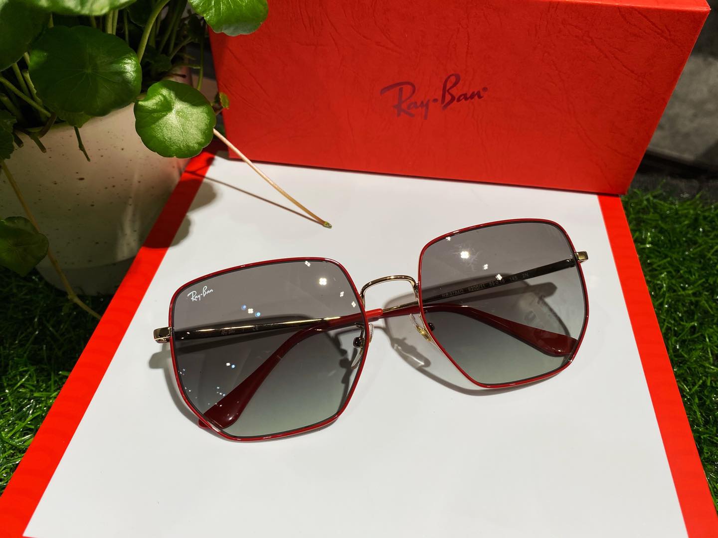 Rayban Chinese New Year Special Edition Design by Artist LiuSheng